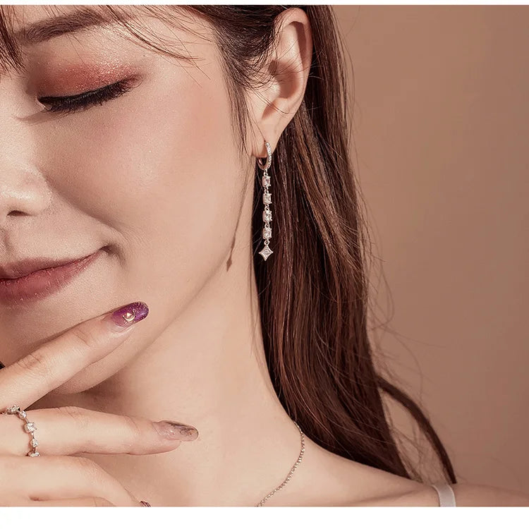 Glamour Sparkling Earrings